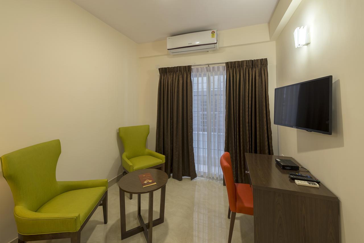 Daffodil Delight - Manyata Tech Park Hotel Bangalore Luaran gambar