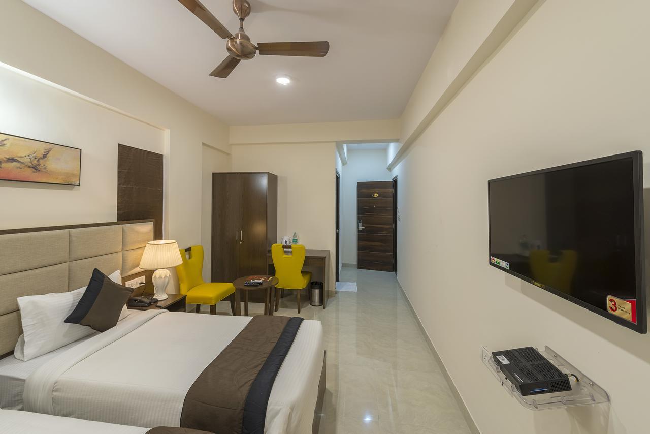 Daffodil Delight - Manyata Tech Park Hotel Bangalore Luaran gambar